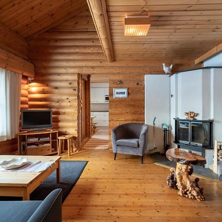 Fell Centre Kiilopaeae, Hotelli Niilanpaeae Сариселка Екстериор снимка