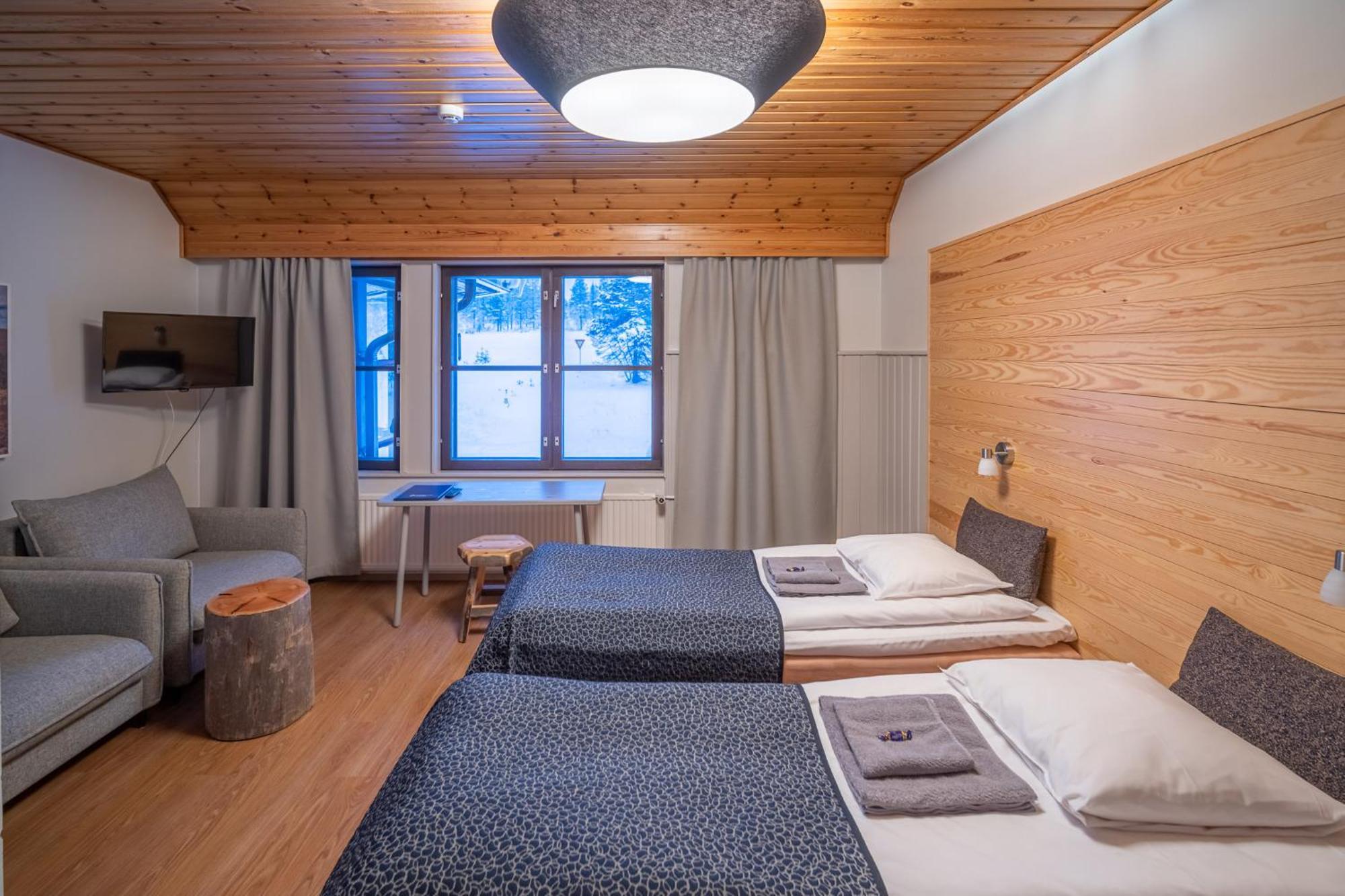 Fell Centre Kiilopaeae, Hotelli Niilanpaeae Сариселка Екстериор снимка
