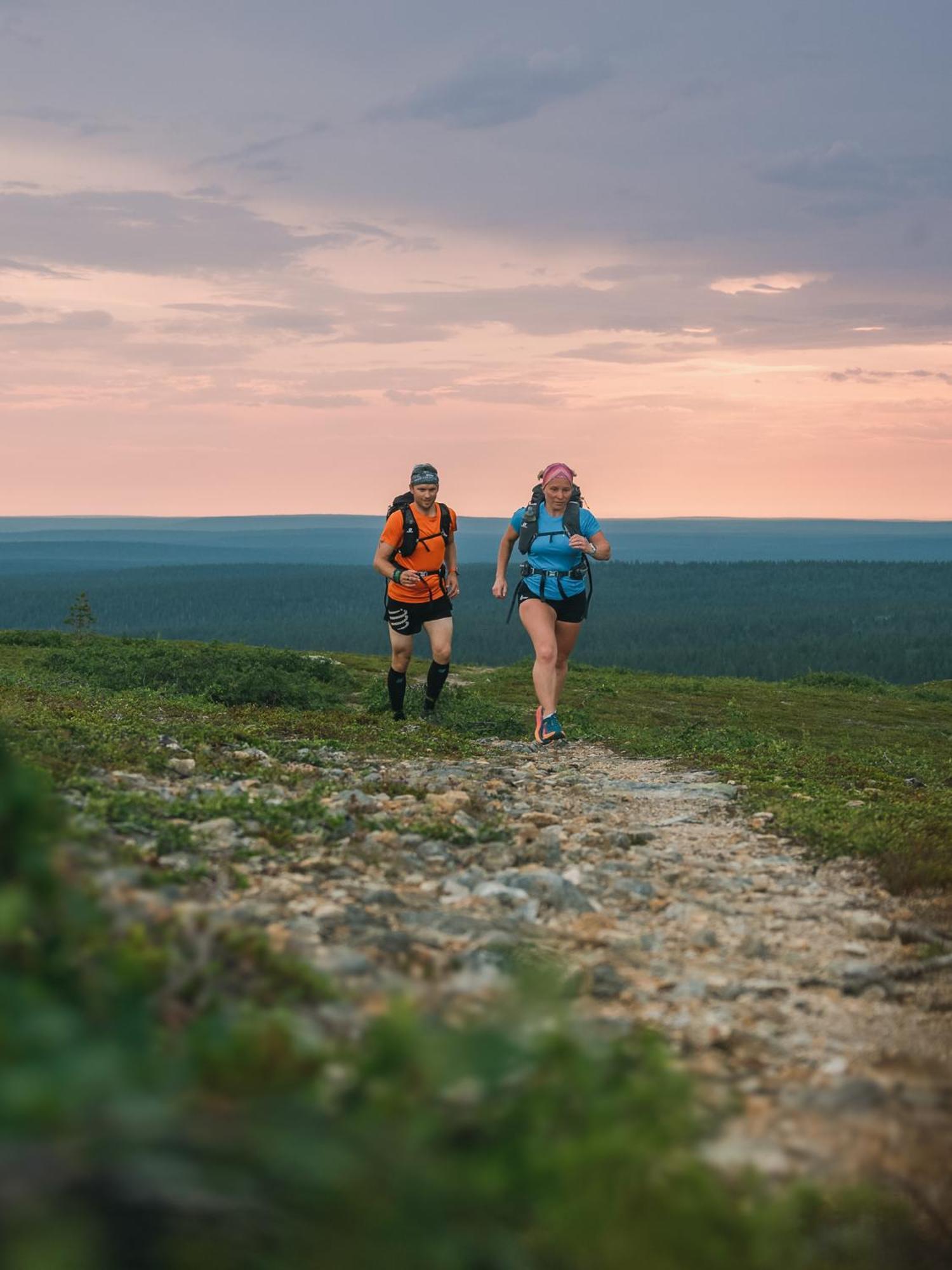 Fell Centre Kiilopaeae, Hotelli Niilanpaeae Сариселка Екстериор снимка